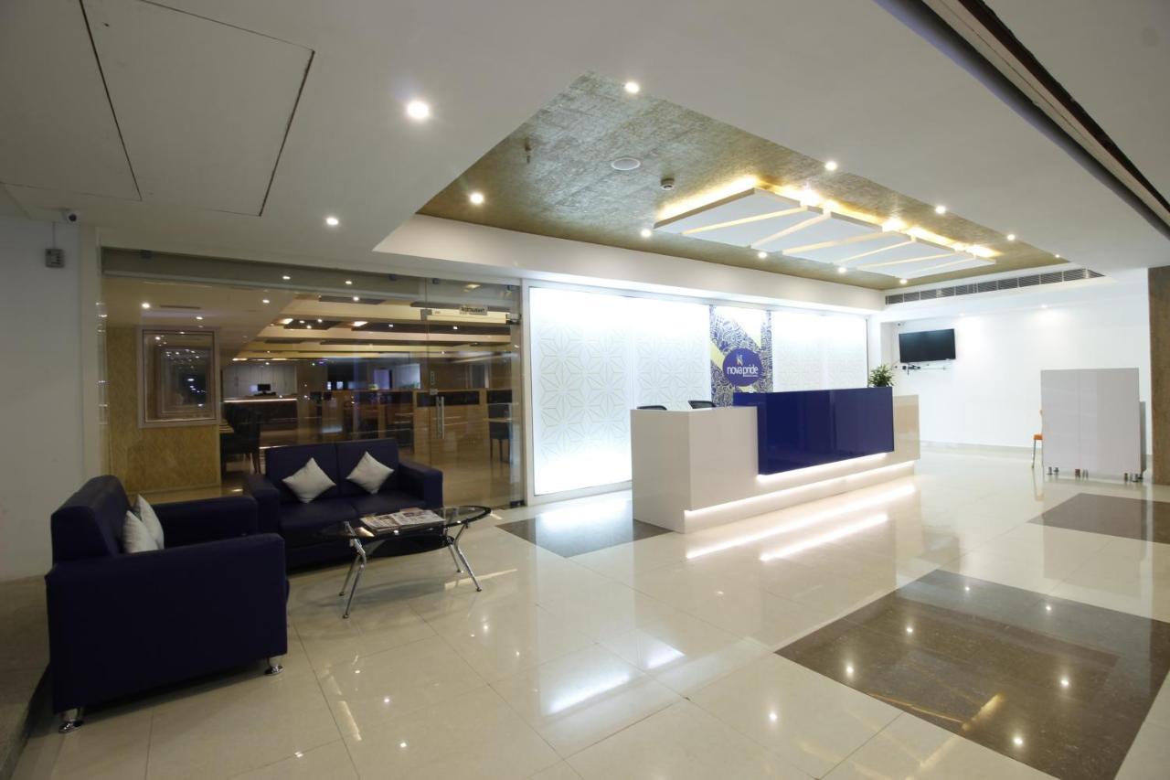 Nova Pride Hotel Hyderabad Exterior foto